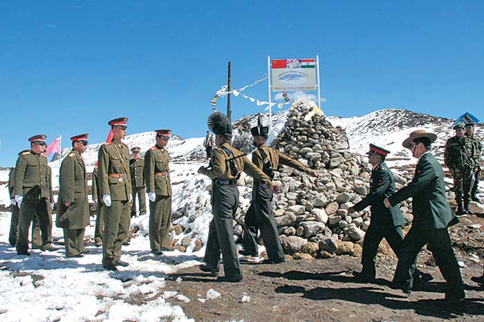 India and Chinese army officials on Indo-China border. (File Pic)