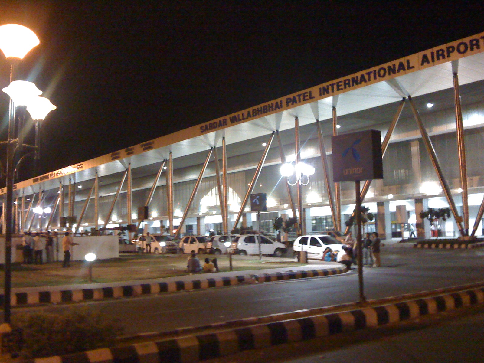 ahmedabad airport near tourist places