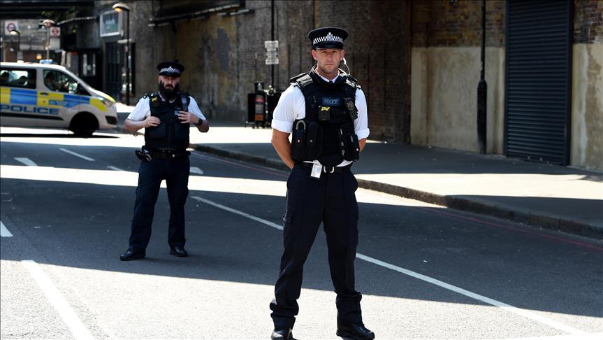 UK Police Subdue Man At London Mosque Incident