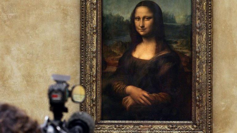 Leonardo Da Vinci’s Mona Lisa embarks on a rare tour of France