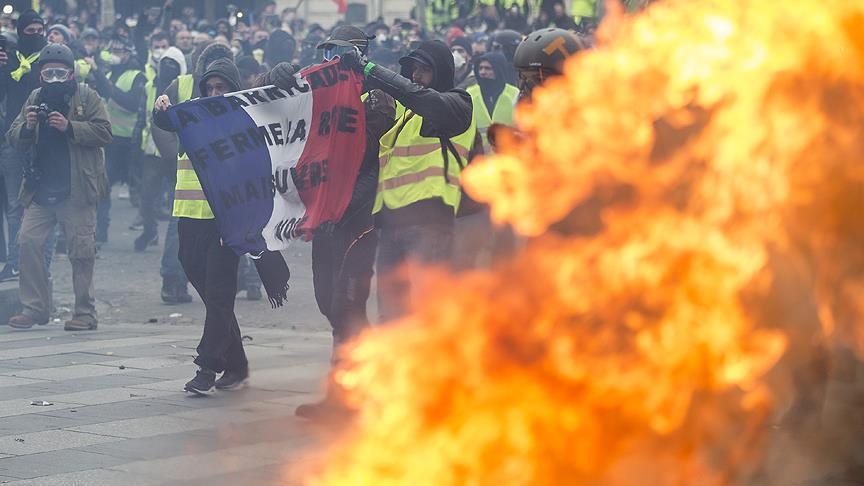 France: Protestors to be held accountable for violence