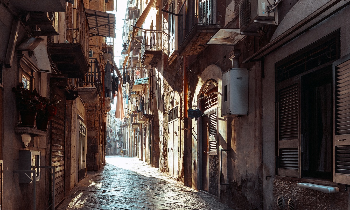 Naples Streets / Naples Travel Tips