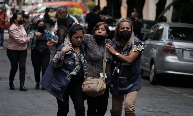 Tsunami Warning in Mexico