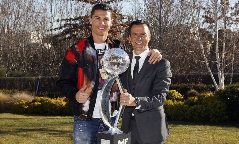 Why did Cristiano Ronaldo, who continued his career in Saudi Arabia's Al-Nassr team with a shocking decision, left Jorge Mendes?