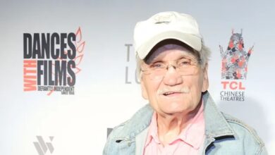 Charles Dierkop dies