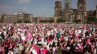 Tens of thousands demonstrate in Mexico