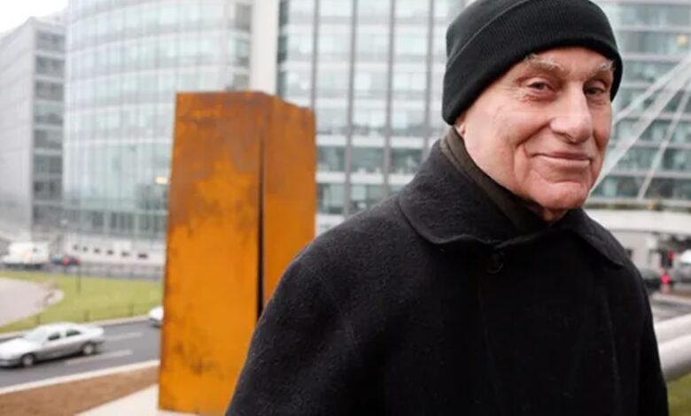 Richard Serra dies