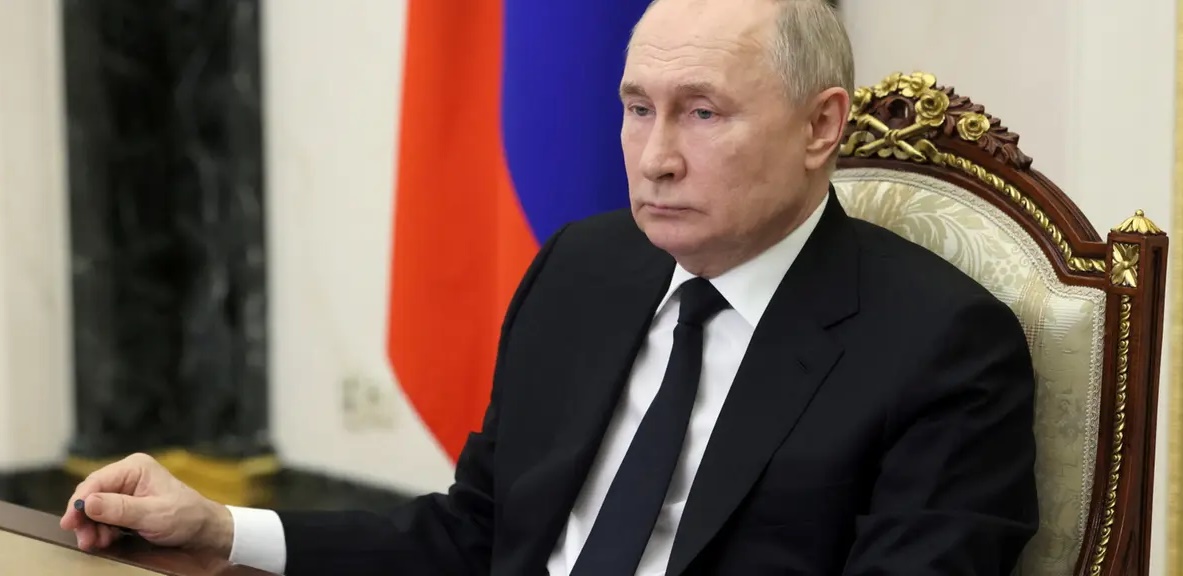 Putin sees “radical Islamists” as perpetrators