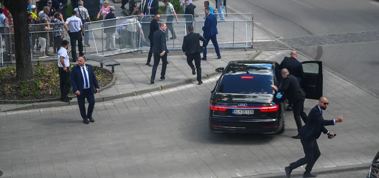 Armed attack on the Prime Minister of Slovakia