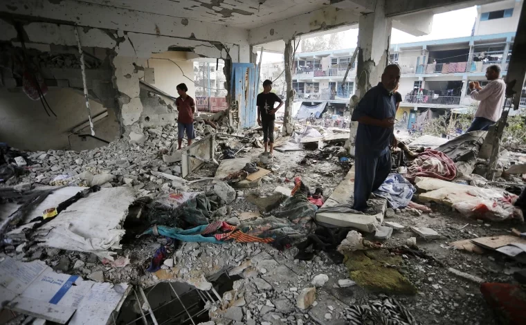 Israel killed at least 40 displaced Palestinians Thursday when it targeted a school housing thousands of displaced Gazans