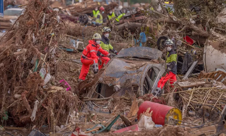The Valencia Regional Government seeks €31.4 billion from the central government to cover damages and rebuild the city after severe flooding.