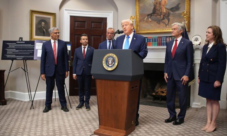 Speaking at the White House, President Donald Trump said that the common pain reliever Tylenol could pose risks for unborn babies when used during pregnancy.