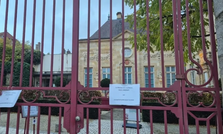 France’s cultural world was rocked again as thieves hit the Diderot Museum in Langres, just a day after the Louvre heist.