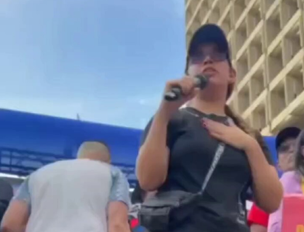 Rosinés Chávez urged respect for Venezuela’s sovereignty and demanded the immediate release of President Maduro and Cilia Flores.