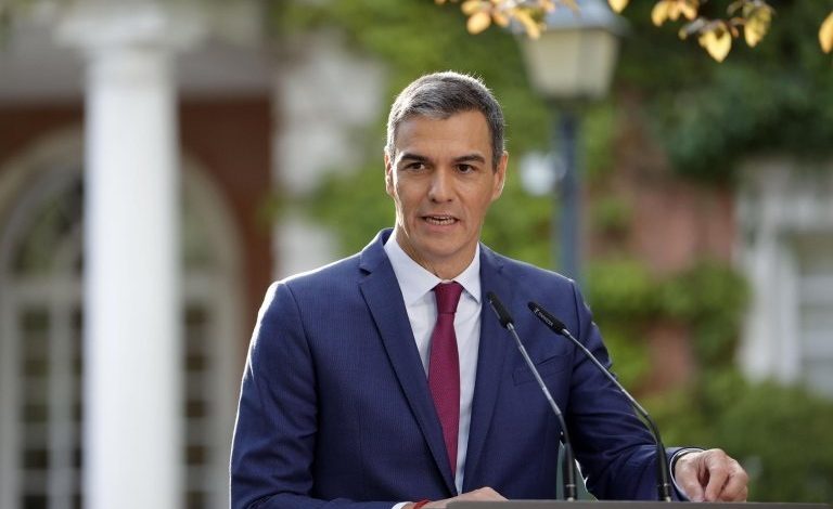 Pedro Sánchez said Spain opposes war and the “collapse of international law” after Trump threatened to end trade.