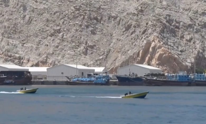 Iran’s military command announced that the Strait of Hormuz has been closed once again, citing the continuation of the US naval blockade against Iran.