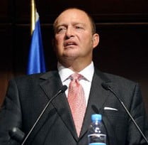 mustafa koc