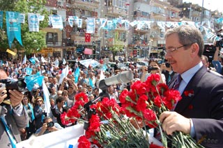 Abdüllatif Şener "Yabancılara satılmayan toprak kalmadı" 1 abdullatif sener turkiye partisi nationalturk