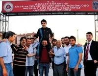 Yanlışlıkla(!) tutuklanan Eser Şen hukuk savaşını kazandı 1 eser senn
