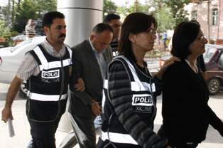 Konya'da Ergenekon operasyonu: 30 gözaltı 1 konya ergenekon