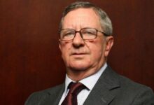 Arsenal kulüp başkanı Peter Hill Wood 