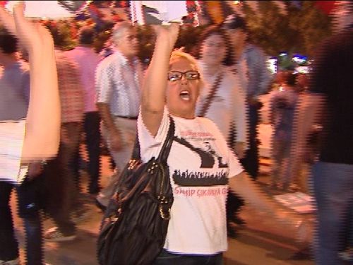 Şişli'deki iftar çadırında referandum arbedesi 1 sisli iftarcadiri arbede