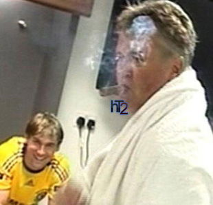 Guus Hiddink " Bu yenilgiyi kabul etmek zor" 1 sigara hiddink ht2 haber