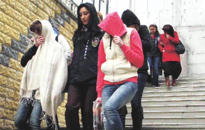 Aksaray'da fuhuş operasyonu: 31 gözaltı 1 aksaray operasyon
