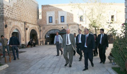 Kanada Büyükelçisi Midyat'ı ziyaret etti 1 midyat kanada
