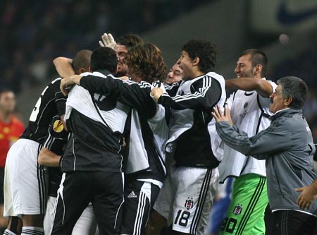 11. hafta Beşiktaş Kasımpaşa maçıyla bitiyor 1 porto gol sevinci3