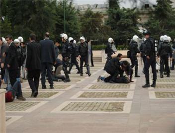 Abdullah Gül'ü protesto eden öğrenciler serbest bırakıldı 1 mersin universitesi protesto