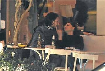Nurgül Yeşilçay Mithatcan Özer ile birlikte / Magazin Haberleri 1 nurgul yesilcay mithatcan
