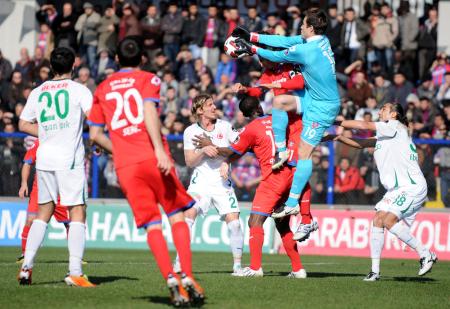 Timsah yine kayıplarda! Karabükspor: 1 - Bursaspor: 1 1 karabukspor bursaspor