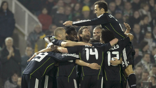 Mesut şov! Racing Santander: 1 - Real Madrid: 3 / Video 1 realmadrid santander