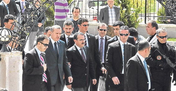 AKP büyükşehirlerdeki milletvekili adaylarını belirledi 1 erdogan parti cikisi