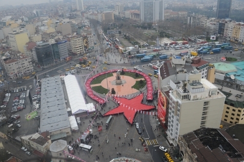 turkbayragi taksim