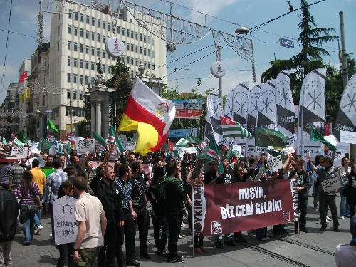 cerkesler taksim