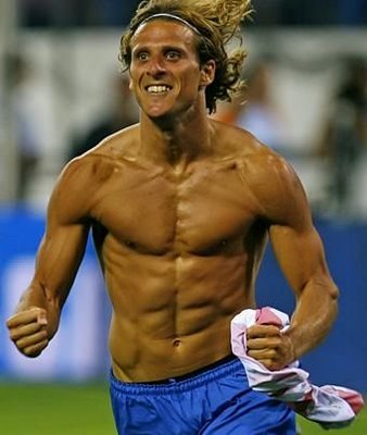 Forlan Beşiktaş'ta mı? Menajerinden açıklama / Beşiktaş Haberleri 1 forlan dikey