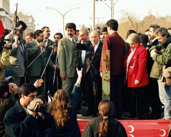 alparslan turkes diyarbakir