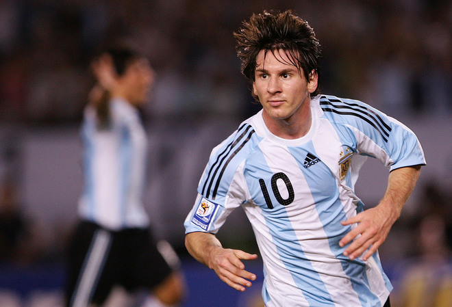 Messi 2011 'i bitirmedi, sırada Copa America var