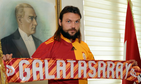 ujfalusi galatasaray