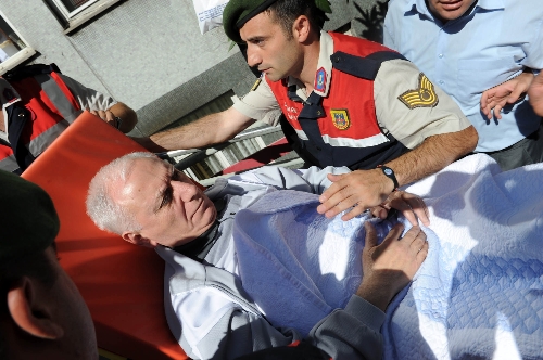 Mehmet Haberal taburcu edildi 1 mehmethaberal ambulans