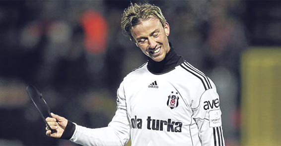 "Yönetim beni sildi" / Beşiktaş haberleri 1 guti kirmizi1