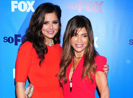 X Factor jürisi Paula Abdul 'dan Cheryl Cole 'a çiçek 1 cherly cole paula abdul xfactor nationalturk