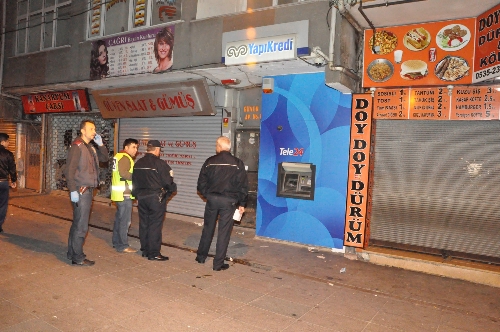 Küçükçekmece'de olaylı gece 1 kucukcekmece olay