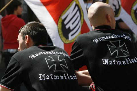 Alman Neo Naziler 'den Hitler'i kıskandıracak korkunç plan! 1 Alman Neo Naziler 'den Hitler'i kıskandıracak korkunç plan!