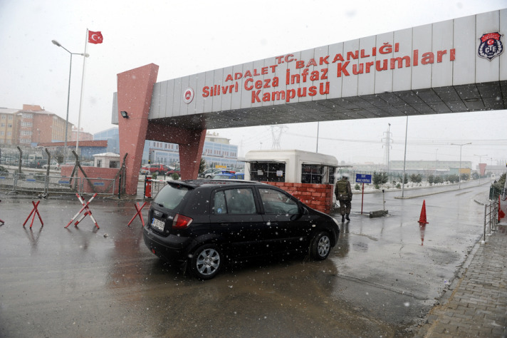 Şike iddianamesi okunuyor / Aziz Yıldırım bölümüne geçildi 1 silivri cezaevi aa