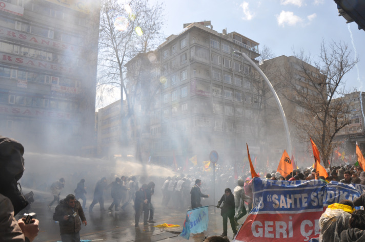 Ankara'da KESK eylemi / Polis müdahale etti 1 kesk ankara olaylarr