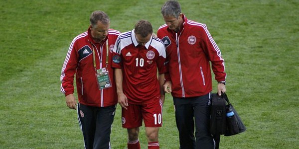 Danimarka'da Rommedahl takımını yalnız bırakabilir / Euro 2012 Haberleri 1 Danimarka'da Rommedahl takımını yalnız bırakabilir