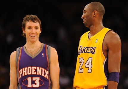 Steve Nash bundan böyle Lakers'da Kobe Byrant ile yüzük kovalayacak